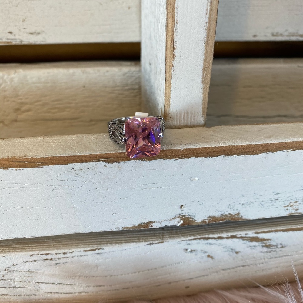Montana Silversmiths Ring